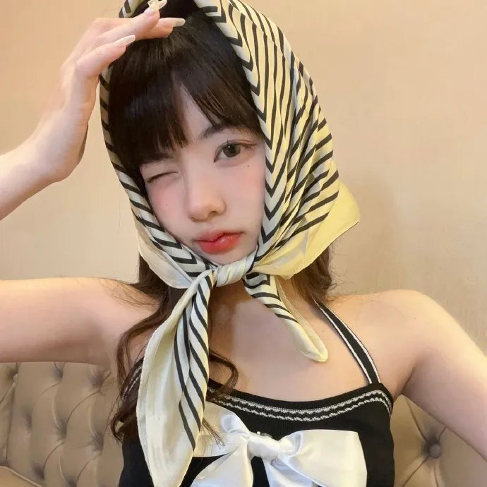 飞哥与小佛：超时空之谜